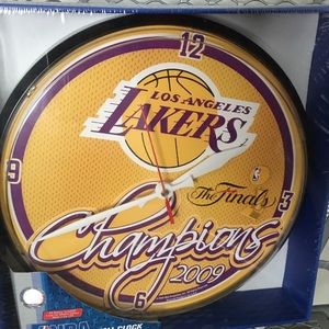 Lakers clock